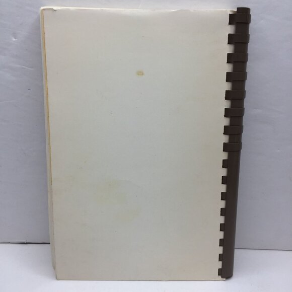 Favorite Recipes Of Quilters By North Cities Quilt Guild Cookbook 1990s Receipes - Picture 12 of 12